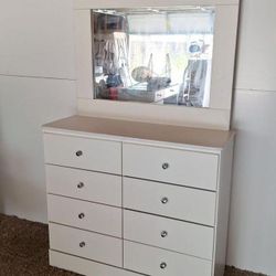 Tocador, Dresser With Mirror 