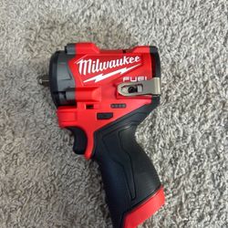 Milwaukee 3/8 gen 3 Stubby Impact 