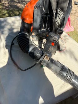 Echo Gas-Powered Backpack Leaf Blower