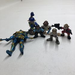 Lot Of Starwar Figures, Aquaman, And Amiibo Nintendo Figure