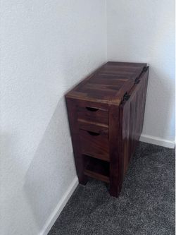 Solid wood end table/desk