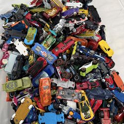 Hot wheels cars lots box full