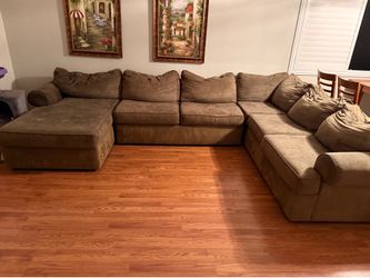 Large 12’x8’ Olive Green Microfiber Suede Sectional with Chaise