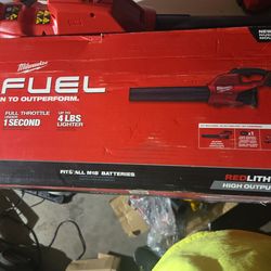 Milwaukee M18 Fuel Blower