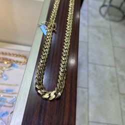 14k Gold Cuban Chain