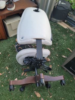 Lifeform split seat design office chair  missing screws