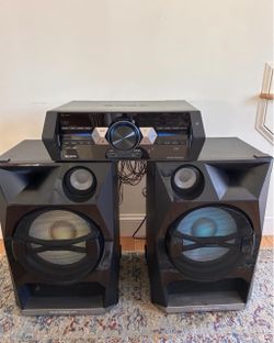 Sony House Party Soeakers