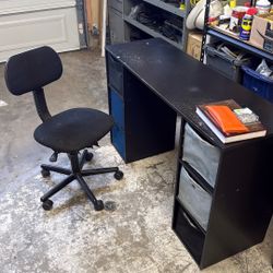 Desk And Chair For Free 