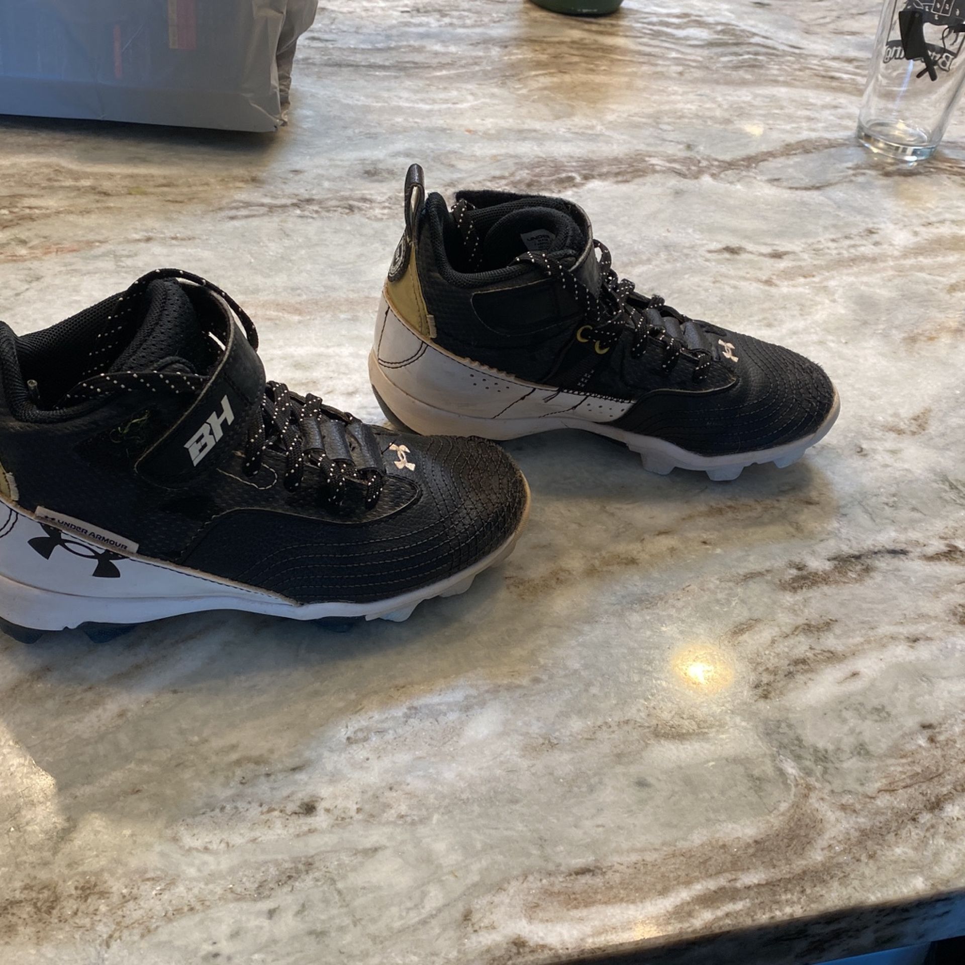 Youth Baseball Cleats for Sale in Chula Vista, CA OfferUp