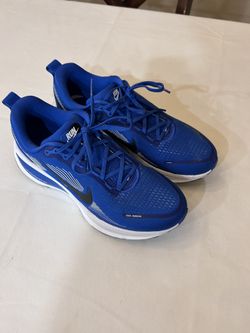 Nike Vomero 18 Running shoes Size 11 Mens