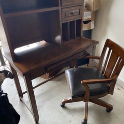 Computer desk with chair and filing cabinet (3 Pc Set)