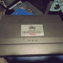 DB Drive euphoria m350 monoblock amplifier. OBO High quality strong power. FREE DELIVERY ANF DEMO IN THE PORTLAND VANCOUVER AREA 