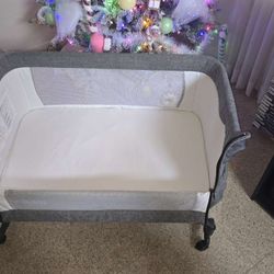 Mika Micky Bedside sleeper