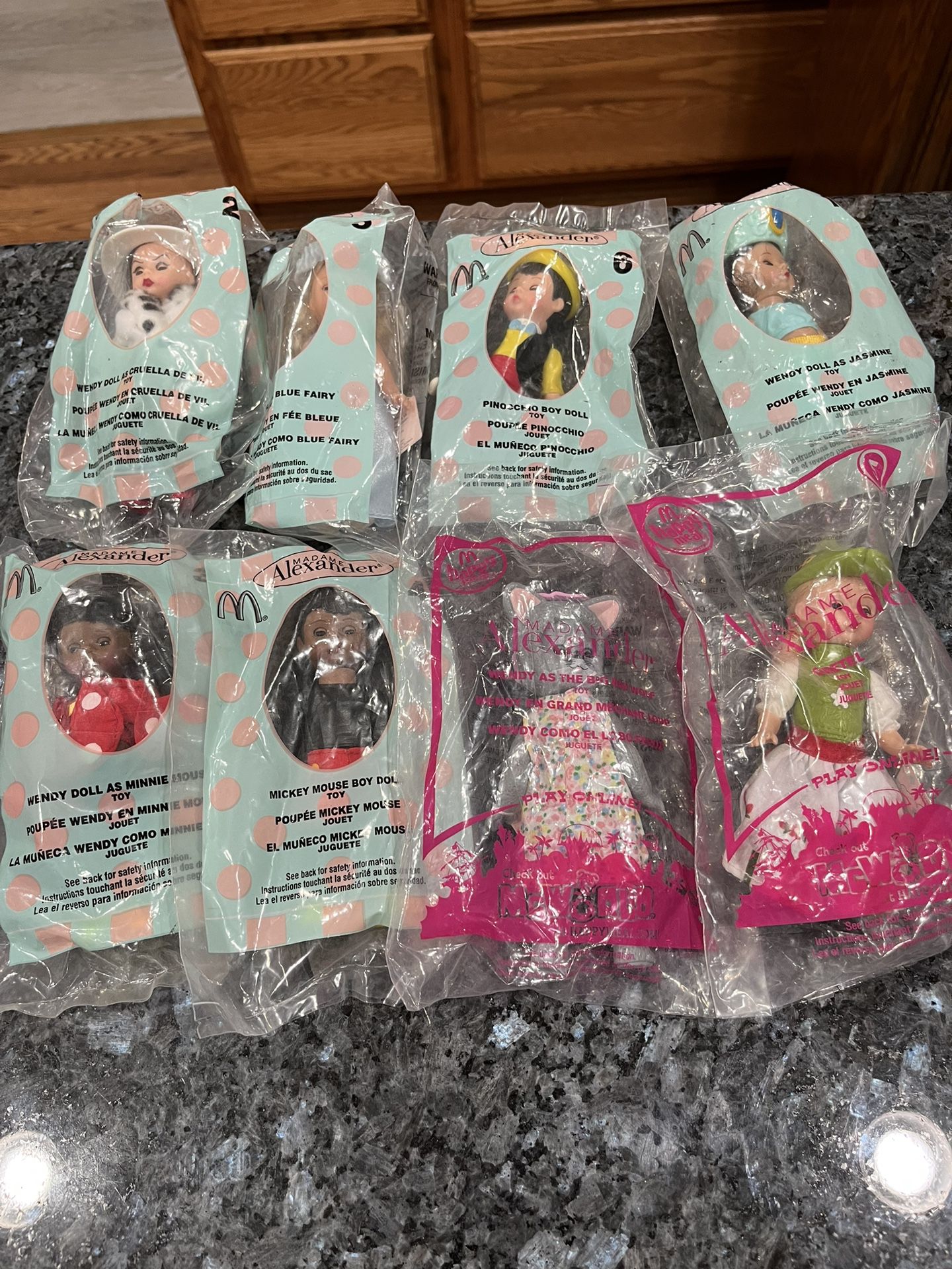 Madame Alexander McDonald’s Happy Meal Dolls.  Lot Of 8.  Brand New Never Opened 