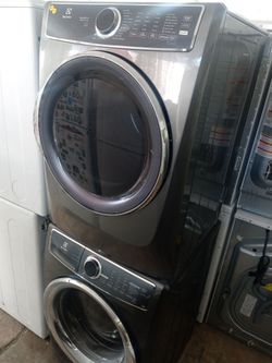 Electrolux gray stackable front load washer and dryer set - Free delivery