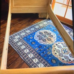 Eathan Allen Country French Twin Beds