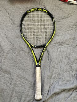 Head Extreme MP Tennis Racket