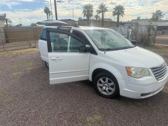 2010 Chrysler Town & Country