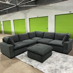 Sectional Couch 
