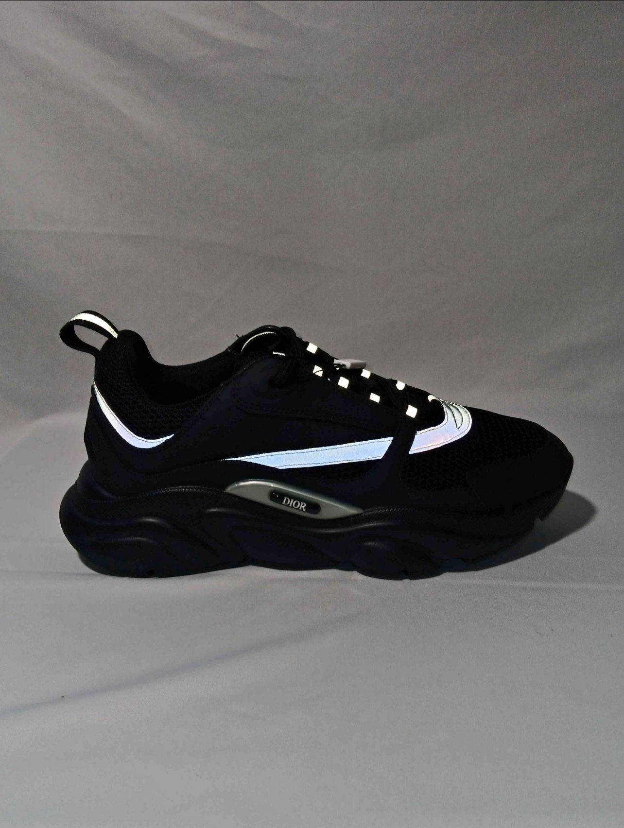 Dior B22 Black Reflective