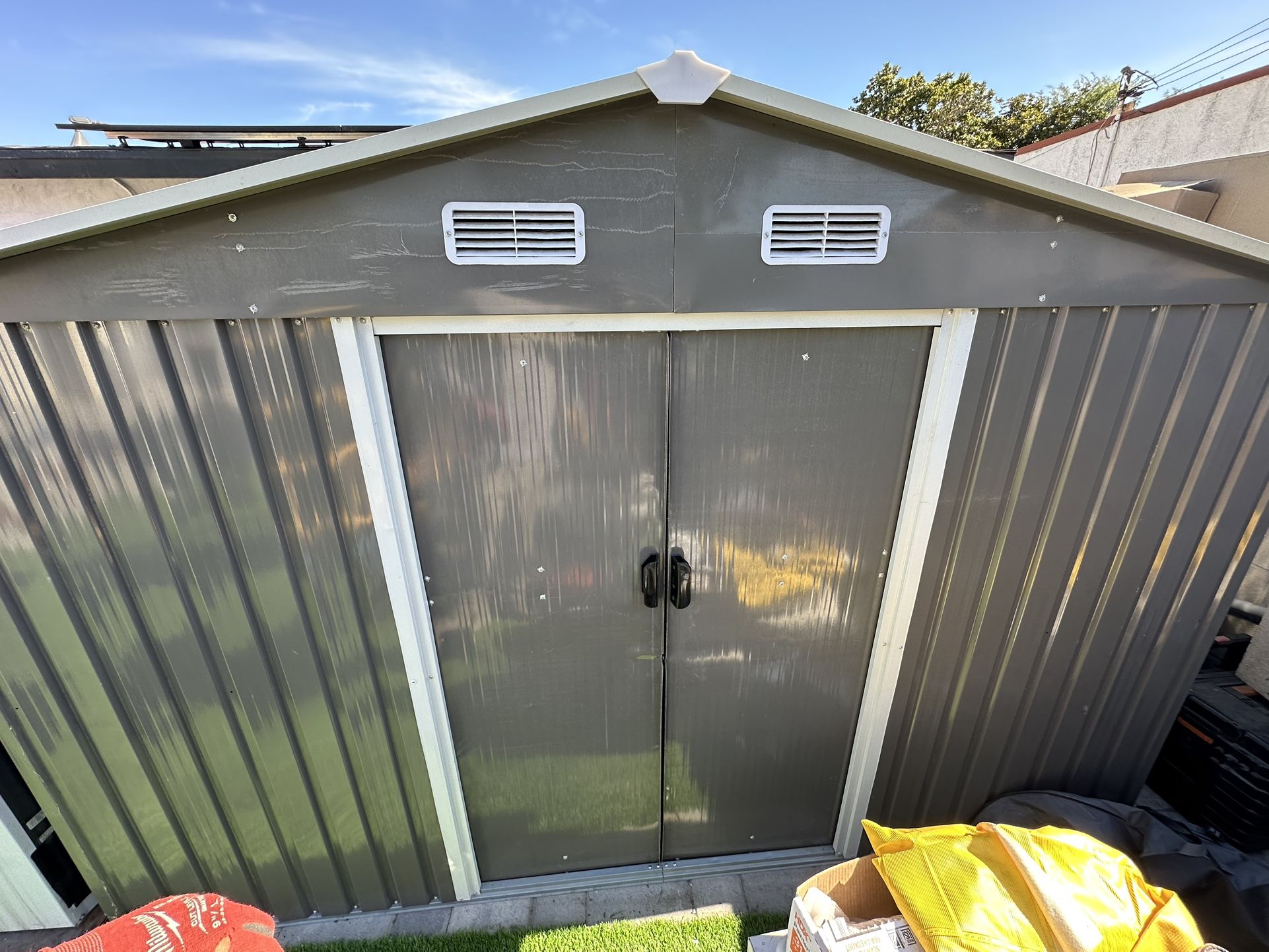 Shed 8x9.5 Feet