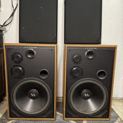 American Acoustic Lab AAL 154 250 WATTS POWER Speakers (Pair)