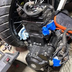 Cb300f  Engine Complete Running 