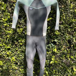 Roxy Wetsuit Size 12