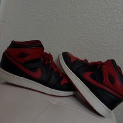 Jordan 1 Bred
