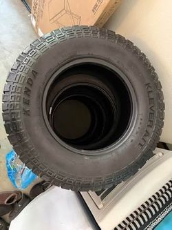 285/70r17 kenda klever A/T tires full set 80% thread