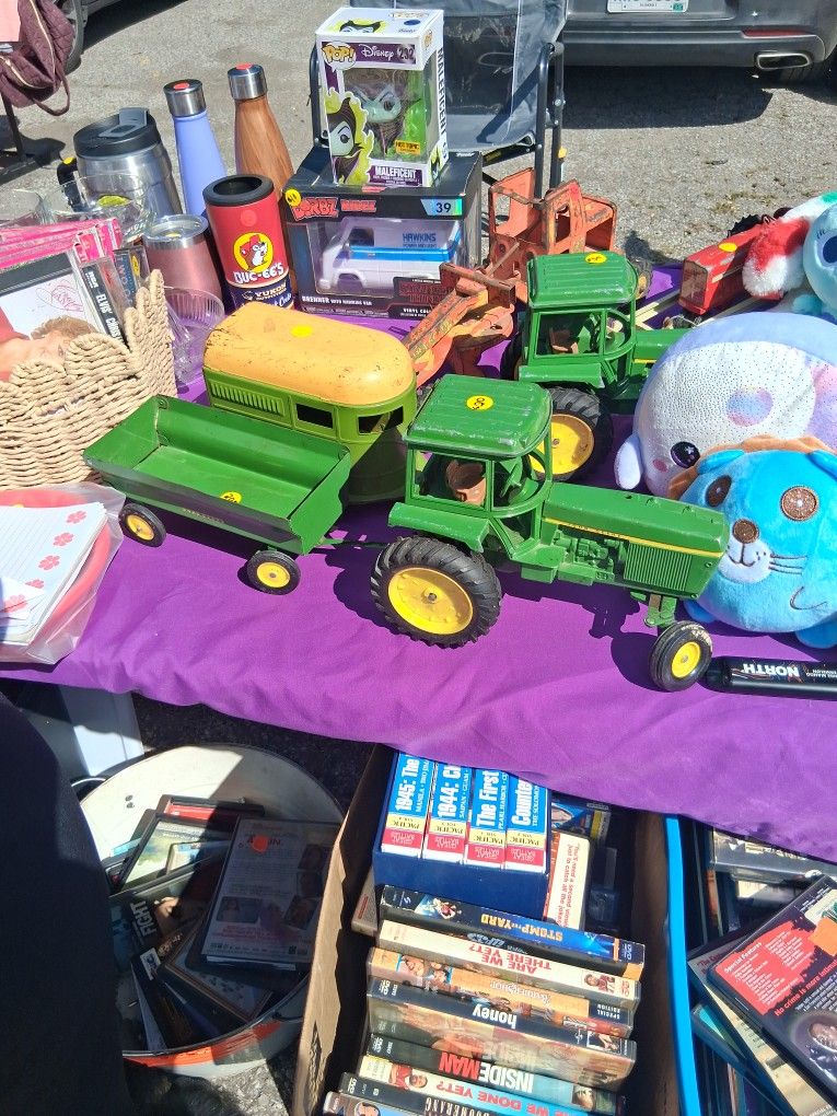 Toy Tractors 🚜 