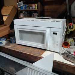 Nice Working Microwave 30 Inch