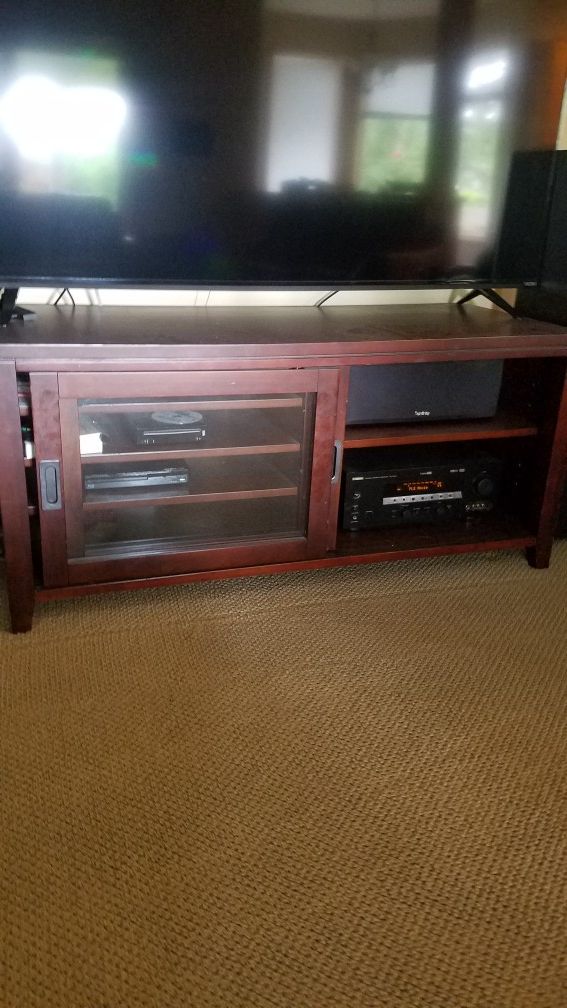 Entertainment Console 2 pier cabinets for each side