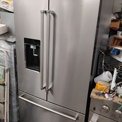 Kitchen Aid French Door Counter Depth Wood Interior Stainless Steel 