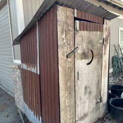 Halloween Haunted Outhouse 