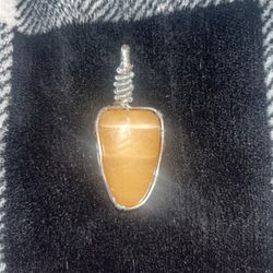 Calcite Crystal Necklace Pendent 