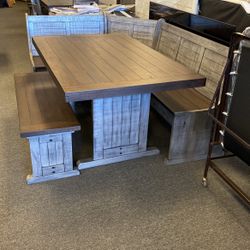 Country Farmhouse Nook Breakfast Table 60” X38”