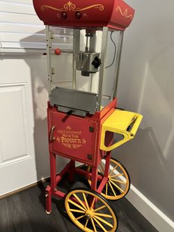 🎬 Vintage Movie Theater Popcorn Machine