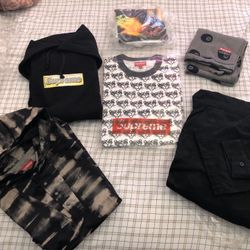 Supreme box logo hoodie Supreme Tee Shirt