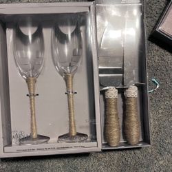 Wedding Toasting Glasses And Serving Set