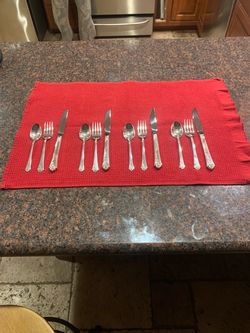 Damask Rose by Oneida Heirloom Sterling flat ware
