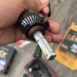 LED And Regular CAR Bulbs