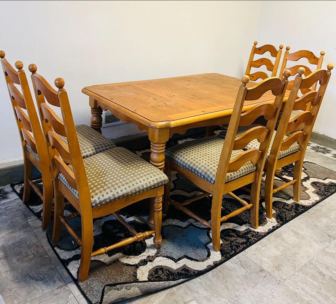 Dining Table With 6 Chairs 
