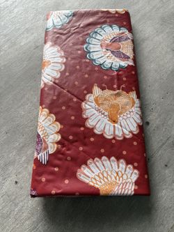 Round Tablecloth/Cover Thanksgiving Turkeys