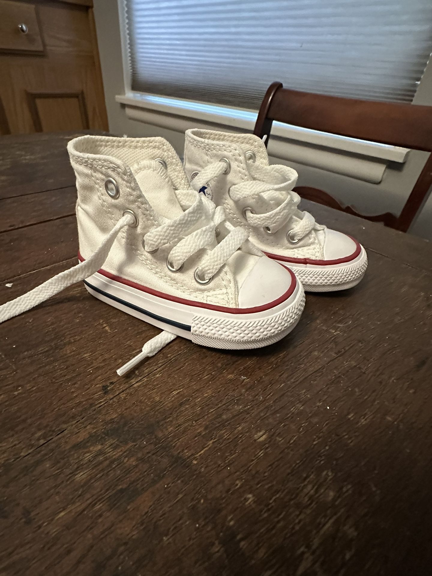 Converse High Top Toddler Size 3