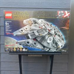 Lego 75257 Millennium Falcon 