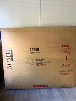 Kite Barb Table