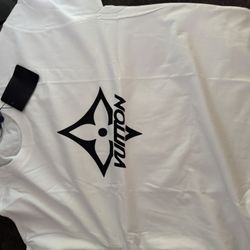 Louis Vuitton T-shirt