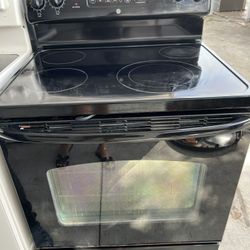 GE Stove 