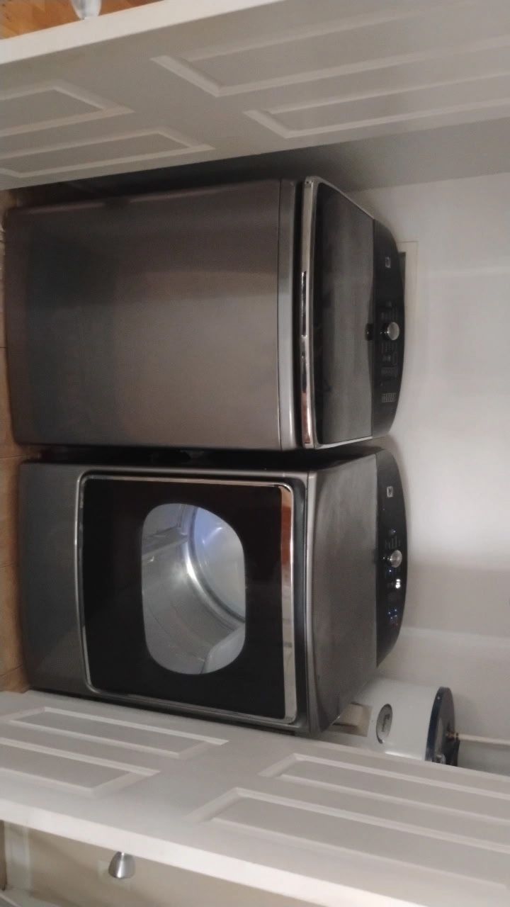 Smoke Gray Kenmore Elite Series 600 Set